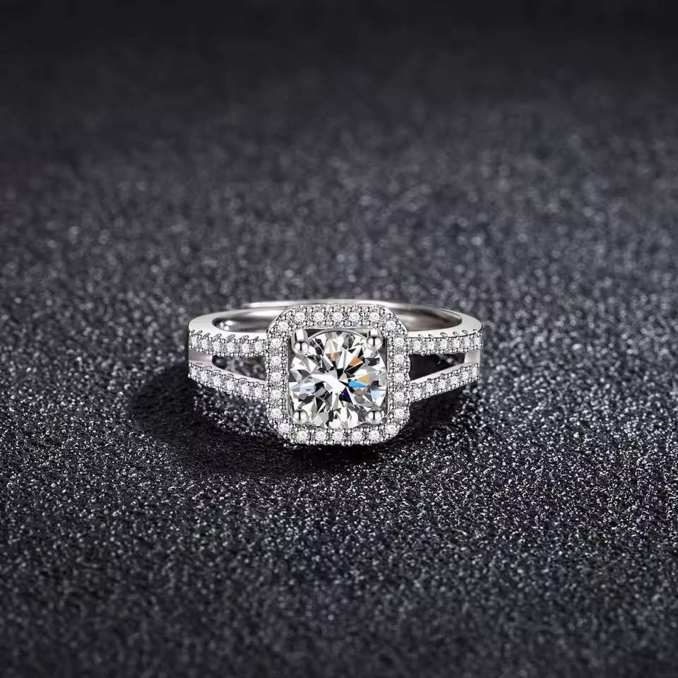 Female Ring 