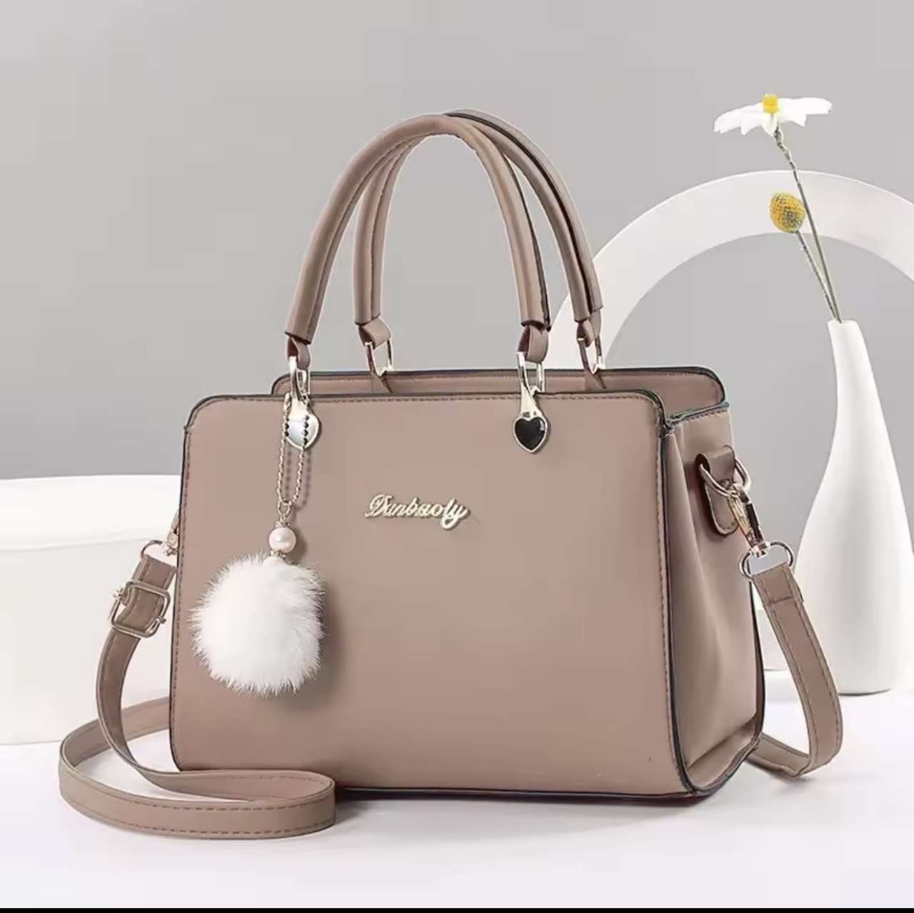 Luxury New 2025 Women's Shoulder Bag High Quality Female Messenger Bags Trendy Designer Casual Handb