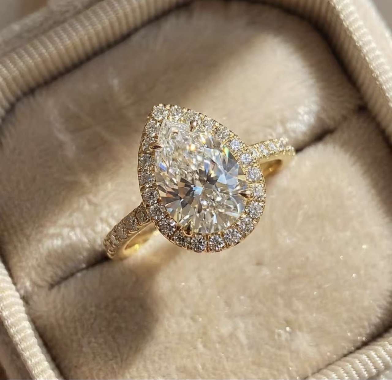 925 Sterling Silver 1CT Simple Sparkling Pear Shape Zircon Ring For Women Engagement Wedding Luxury 