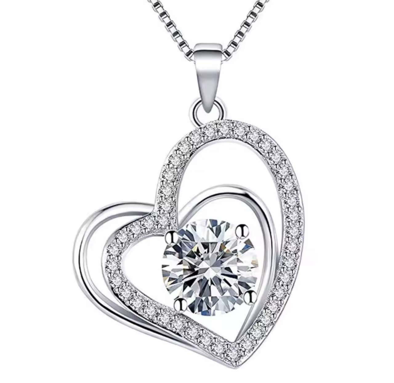 Huitan Bling Bling Princess Heart Pendant Necklace Silver Color Romantic Wedding Engagement Necklace