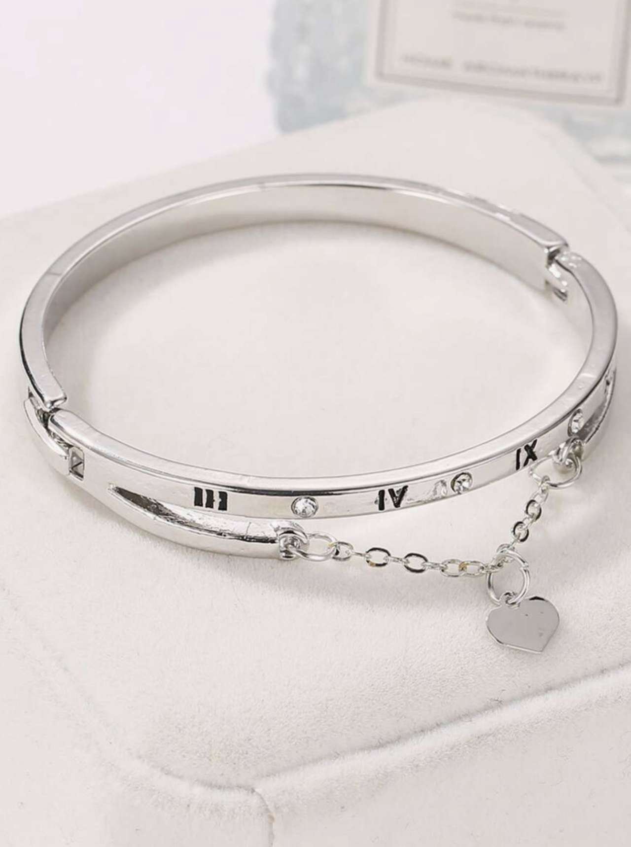 1pc Fashionable Geometric Heart & Tassel Pendant Bracelet Suitable For Women's Daily Wear