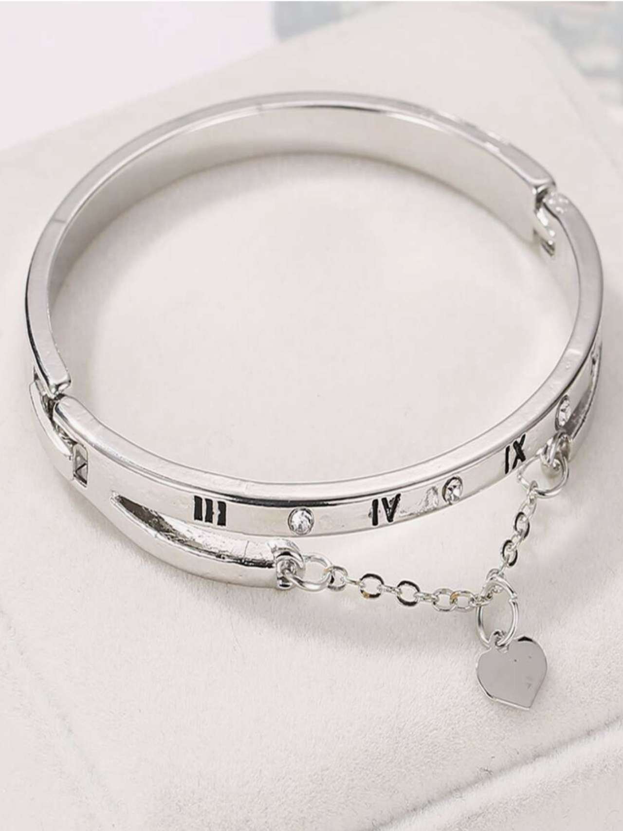 1pc Fashionable Geometric Heart & Tassel Pendant Bracelet Suitable For Women's Daily Wear